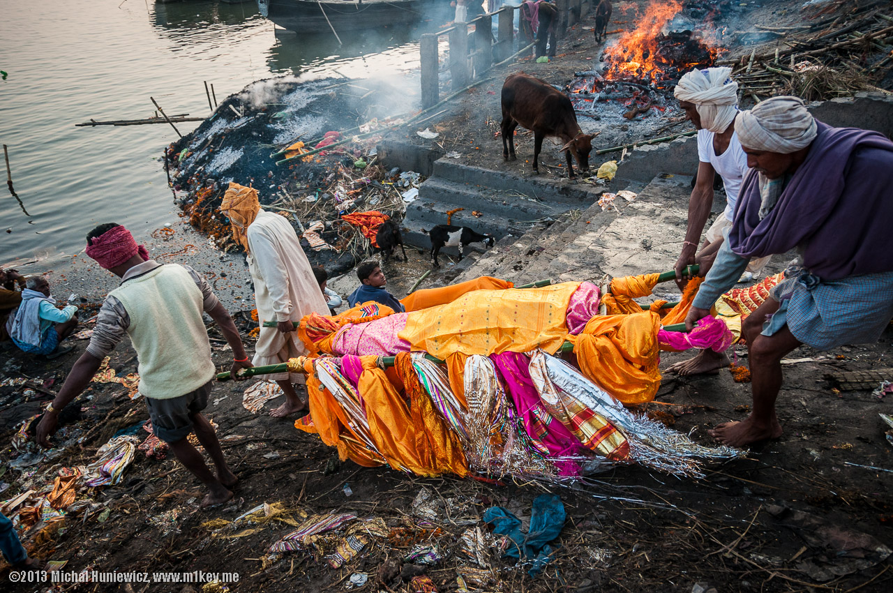 manikarnika_ghat_06.jpg