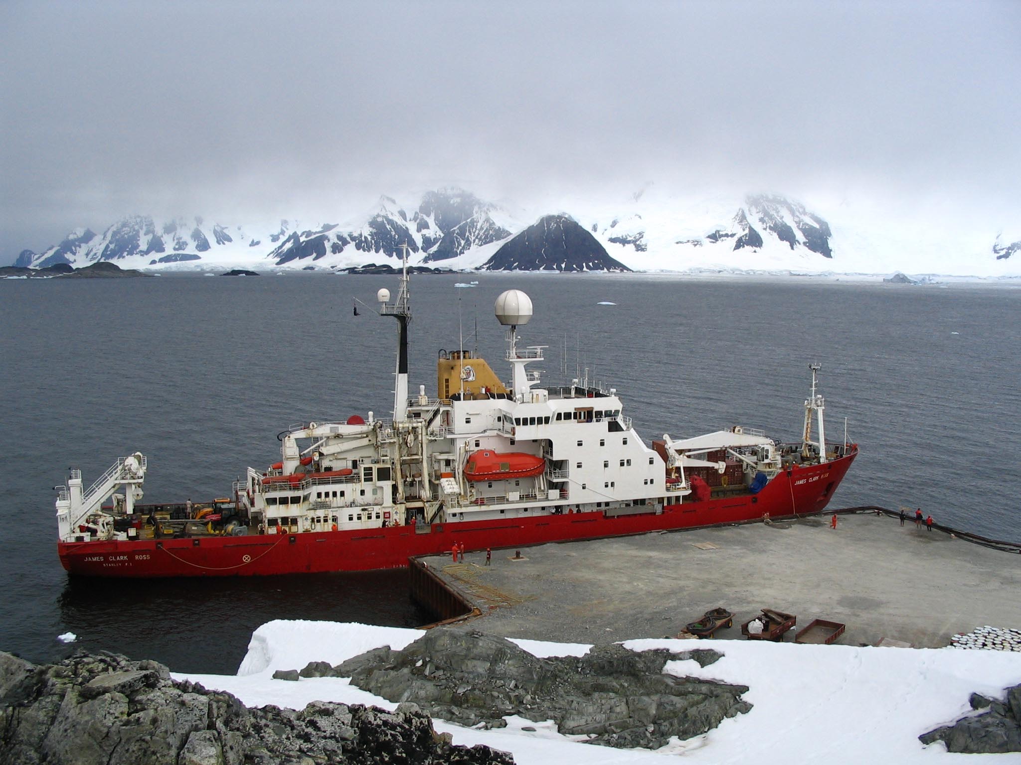 RRS_James_Clark_Ross_Rothera.jpg