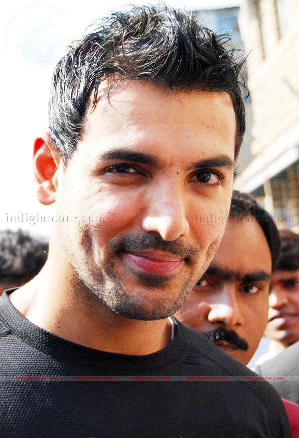 JohnAbraham_4155.jpg