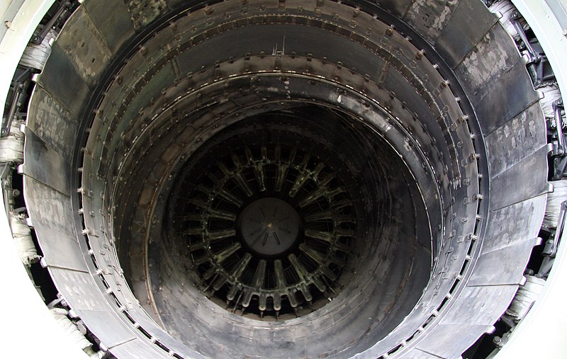 800px-Nozzle_of_R79V-300_engine.jpg