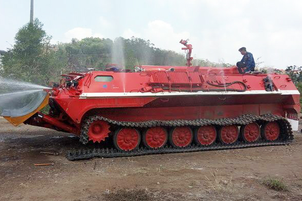 Pindad-Tank-Damkar-1.jpeg