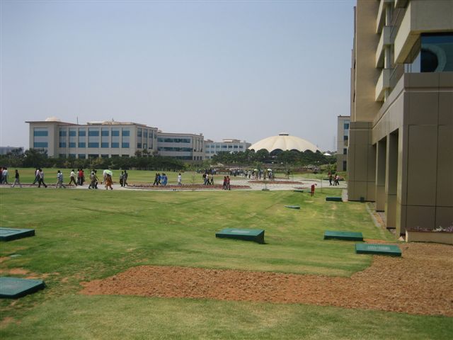 infosys03.jpg