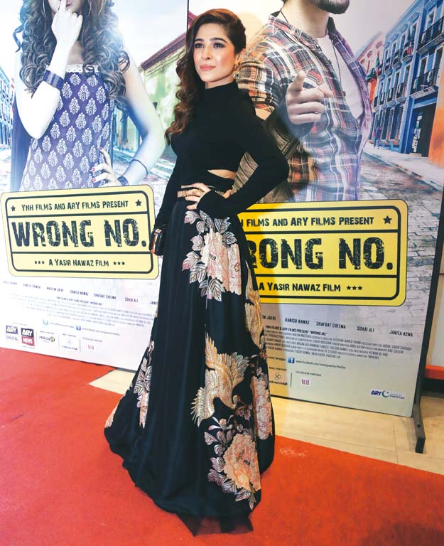 Ayesha-Omer-in-Shehla-Chatoor-copy.jpg