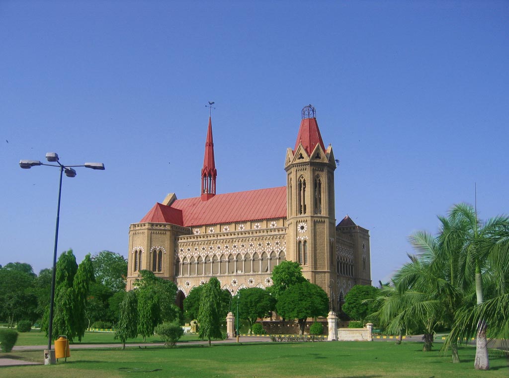 Frere_hall_Karachi.jpg