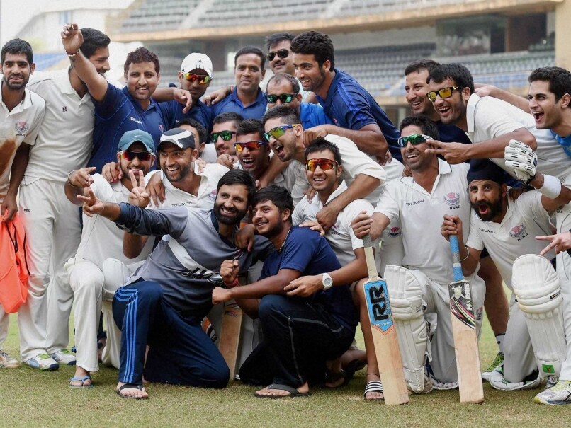 jammu-kashmir-ranji-team.jpg