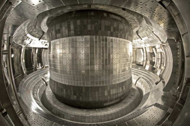 EAST_tokamak-640x426.jpg