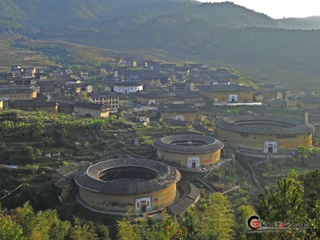 fujian_chuxi_tulou_cluster.jpg