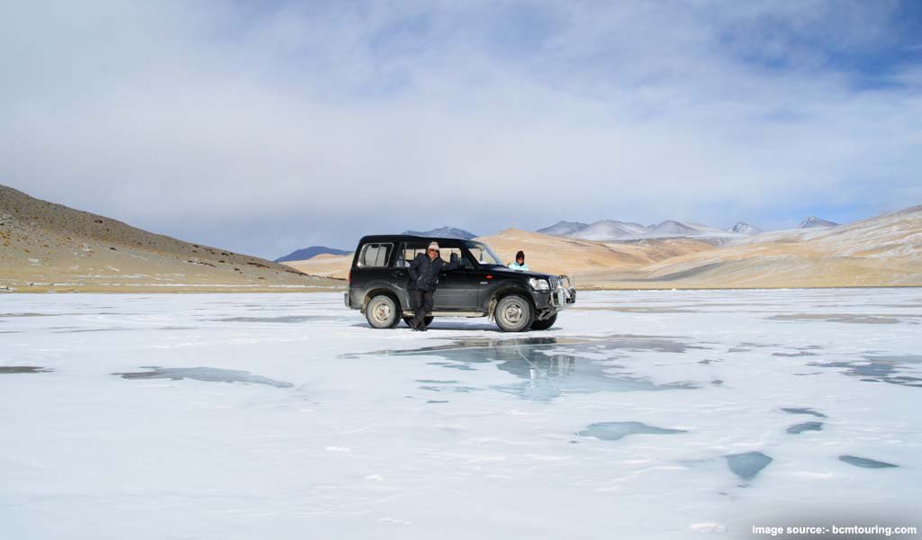 Tsomoriri-Lake-Ladakh.jpg