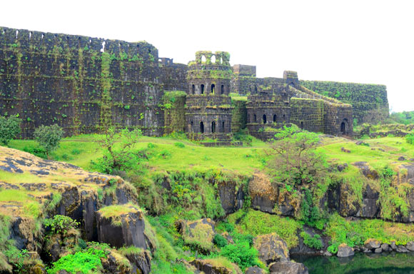 09travel-raigad-fort.jpg