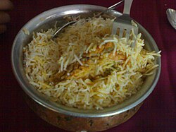 250px-Chickenbiryani.JPG