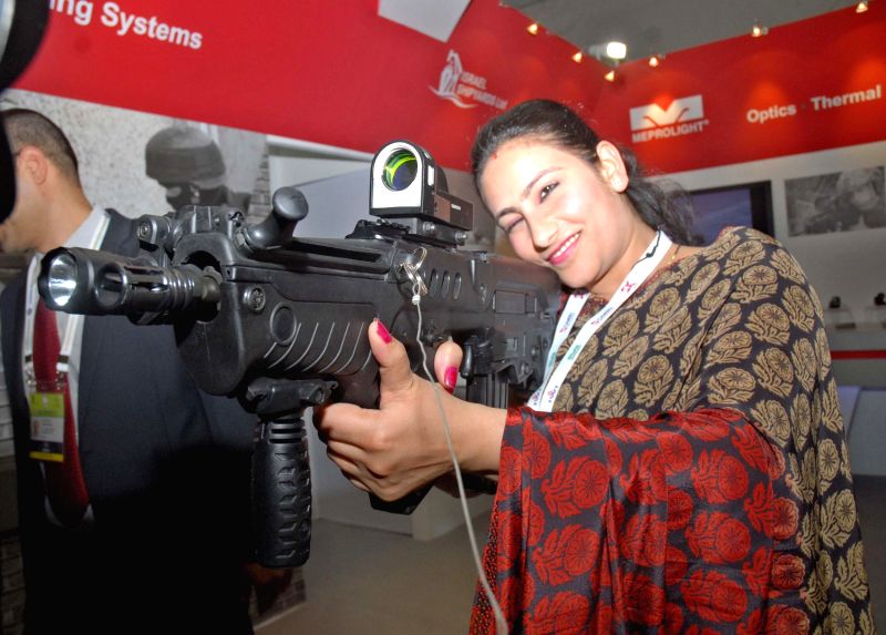 a-visitor-during-defexpo-india-2014-at-pragati-153733.jpg