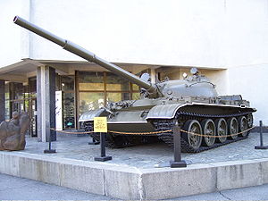 300px-T62.jpg