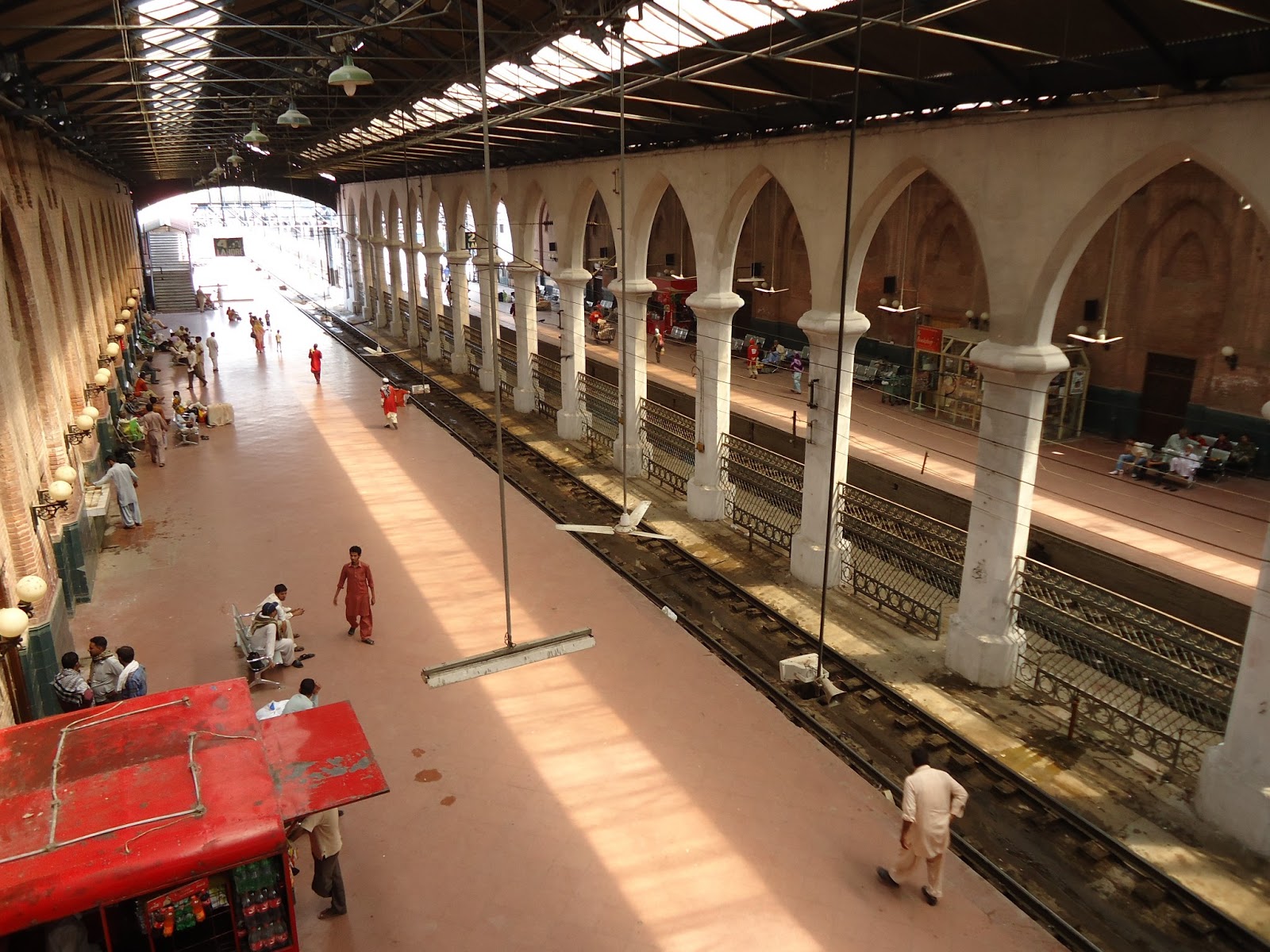 lahore-railway-station-image.JPG