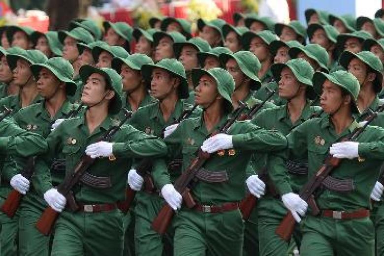 Parade-in-Ho-Chi-Minh-Stadt.jpg