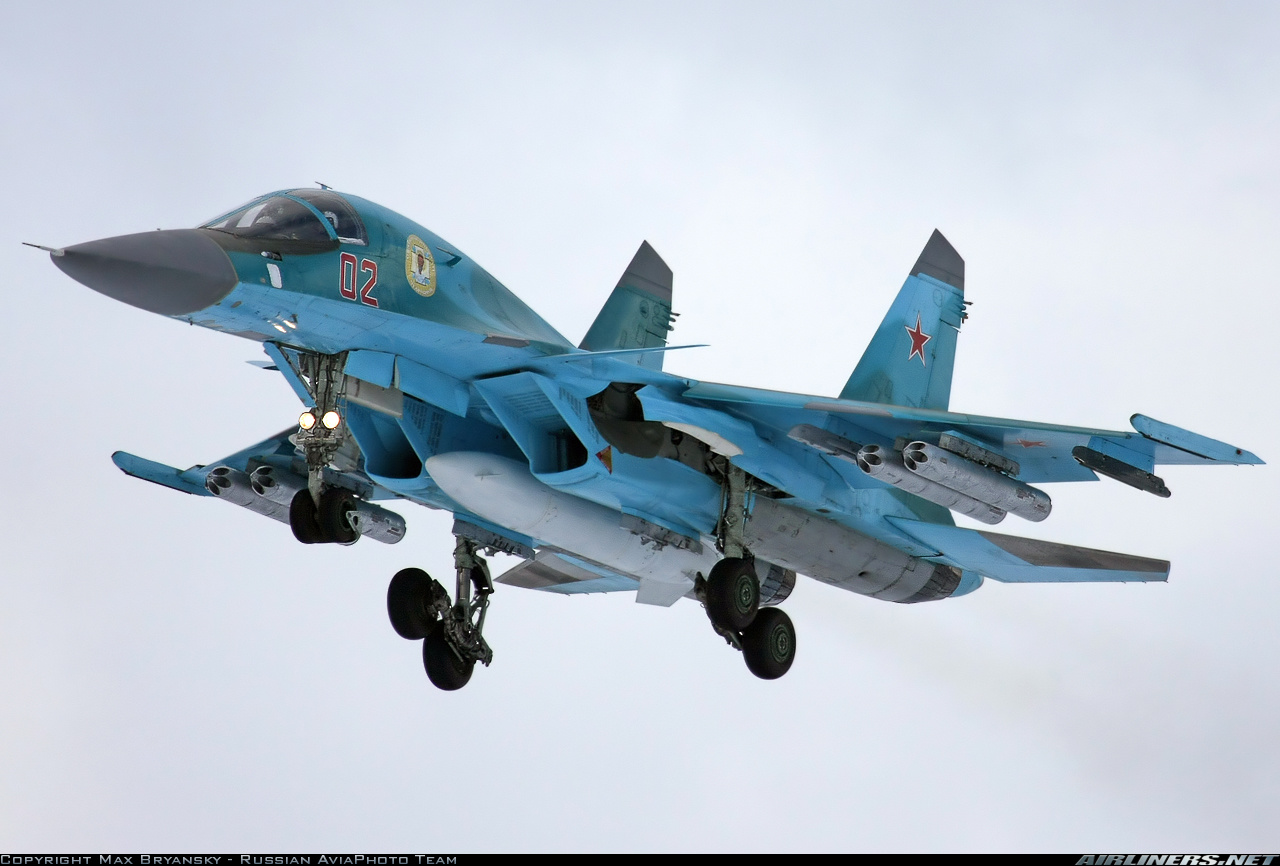 139754_44839817_SU-34%2002%20RED%20ROCKETS%20S-13.jpg