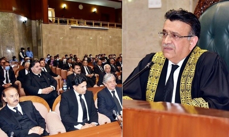 Chief Justice of Pakistan Umar Ata Bandial addresses full-court reference in honour of Justice Qazi Amin of the Supreme Court on Friday. — Photo via SC Registrar Office