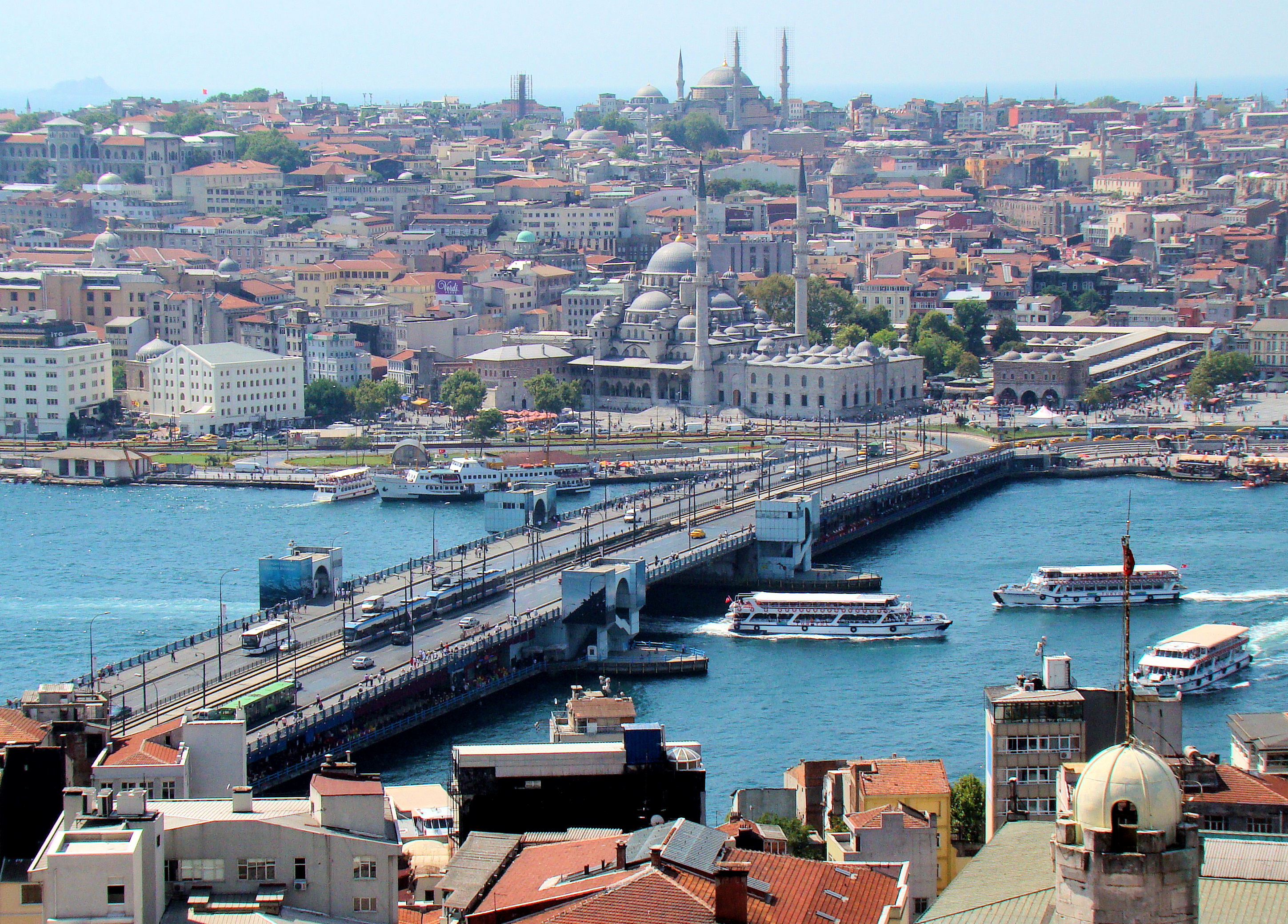 Galata_Bridge_From_Tower.JPG