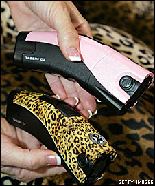 _44638380_taser_leopard_getty226.jpg