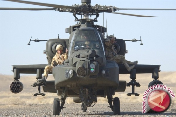 20170412Helikopter_Apache._worldofdefence.com.jpg