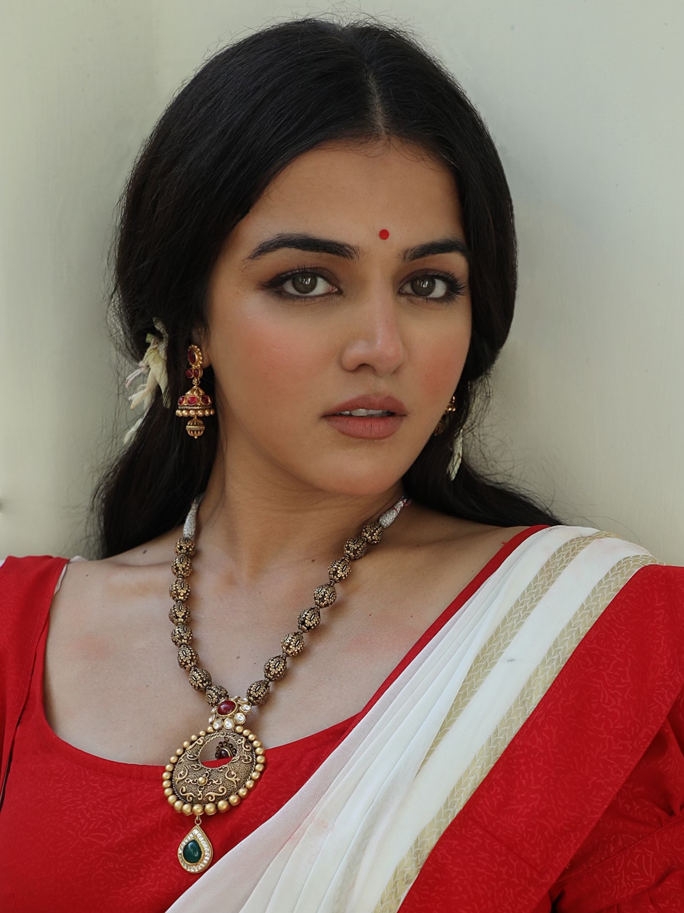 Wamiqa-Gabbi-Bengali-Look-2.jpg