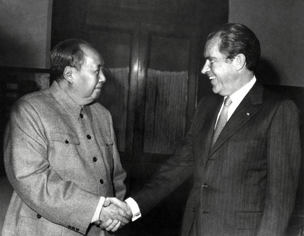 595nixon_mao000_arp1508739.jpg