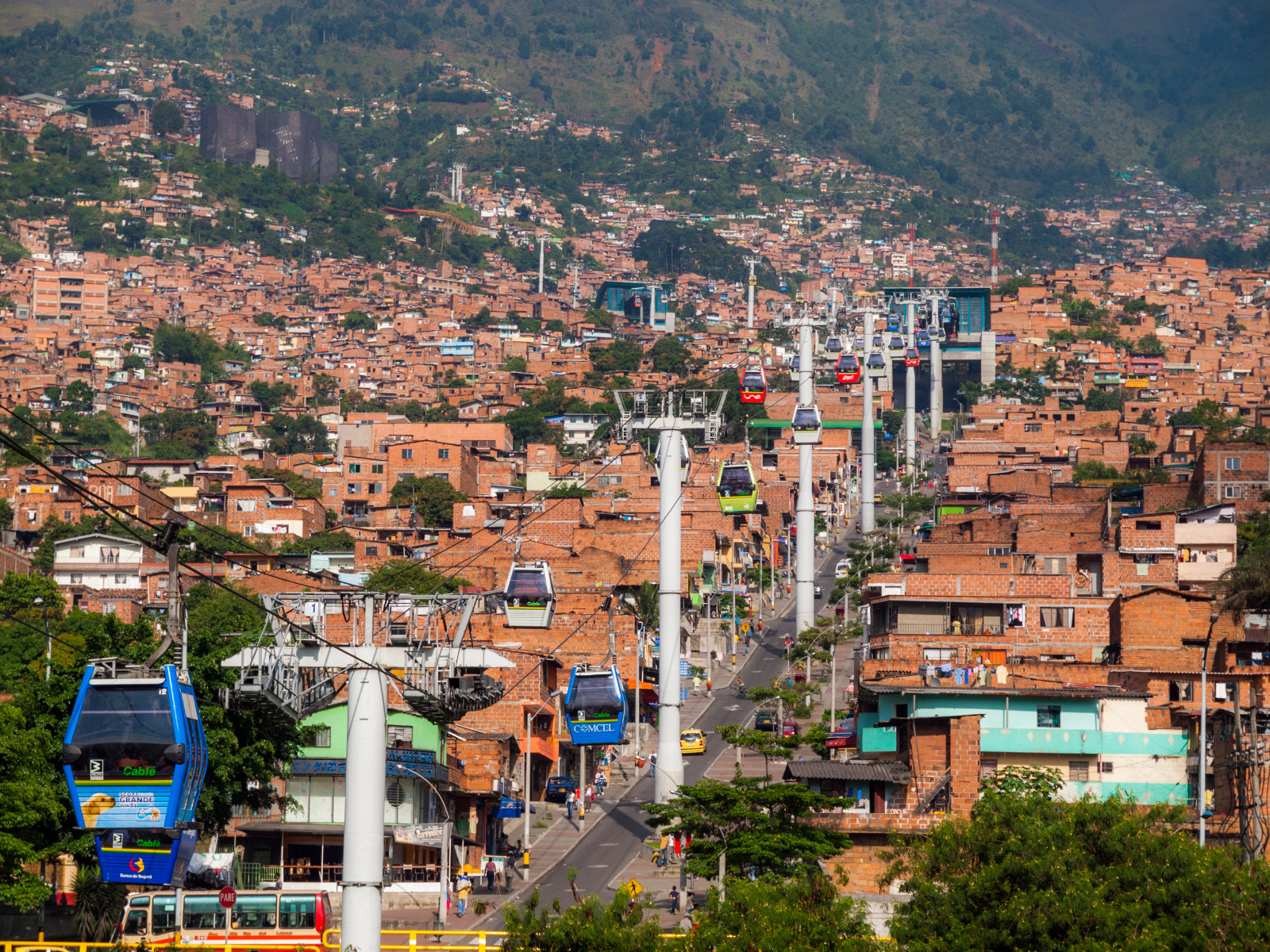 colombia-medellin-100-resilient-cities1.jpg