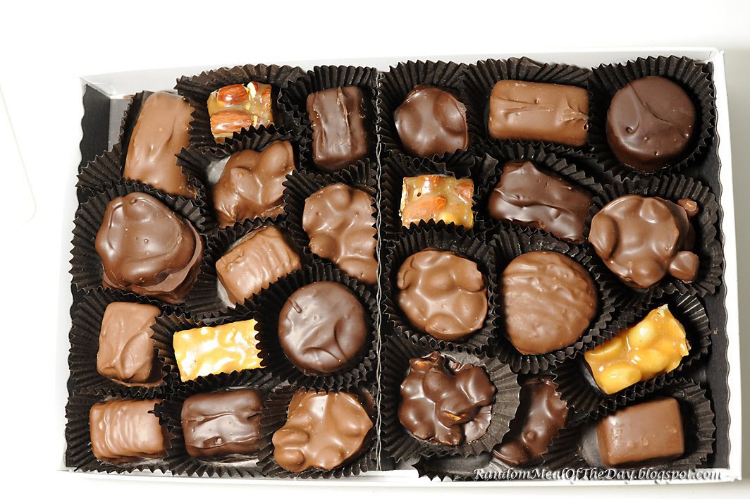 See%2527s%2BCandies%2BNuts%2B%2526%2BChews.jpg