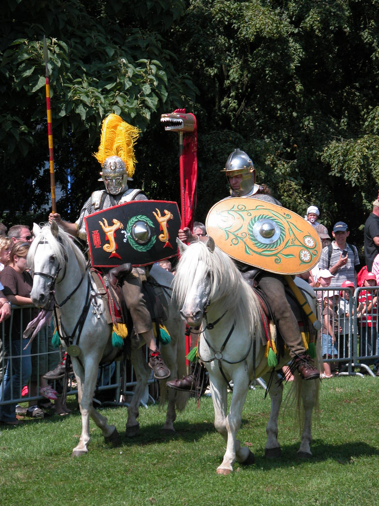 roman_cavalry_by_lauren_lee-d47694w.jpg