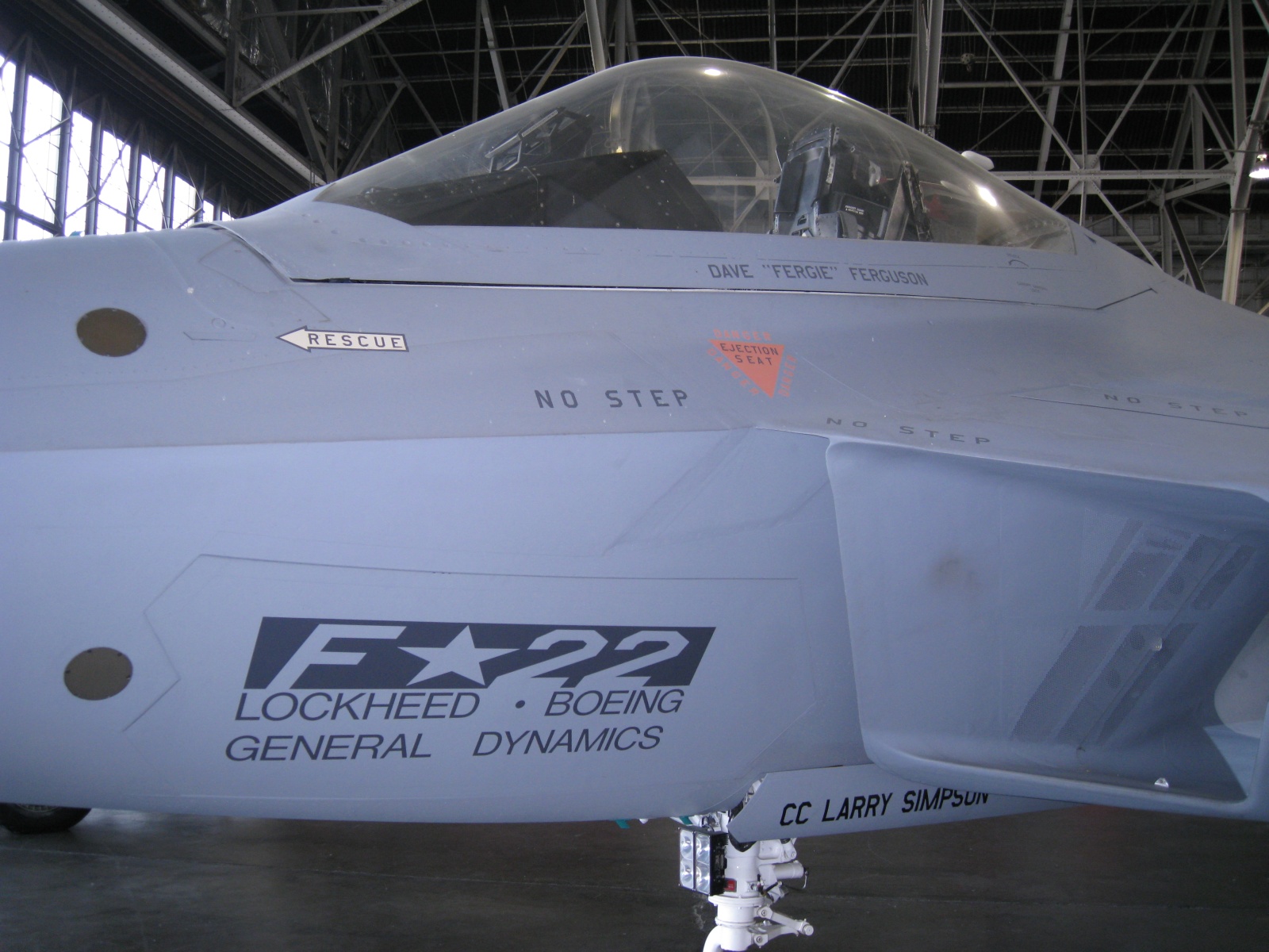 yf-22_19_of_47.jpg