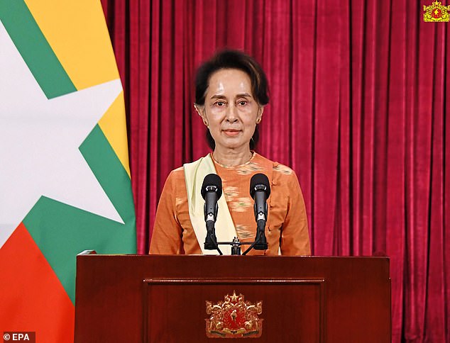 The National League for Democracy, Myanmar's governing party, said that Aung San Suu Kyi and other senior figures from the ruling party have been detained in an early morning raid