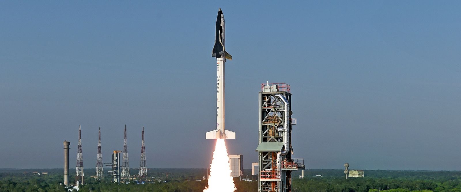 Indian%2Bspace%2Bshuttle.jpg