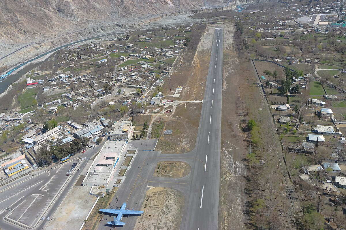 1200px-Gilgit_1.jpg