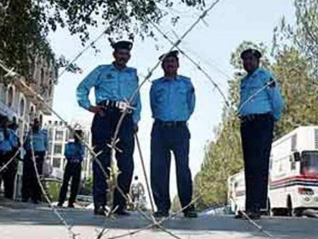 869448-islamabadpolice-1428955113-187-640x480.jpg