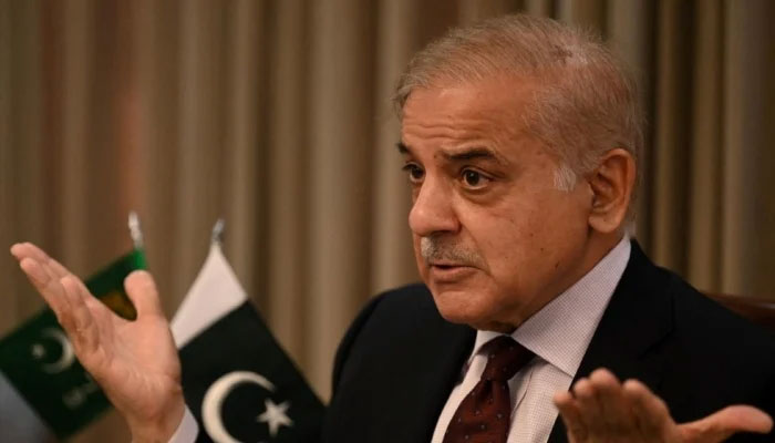 1069124_4595314_Shehbaz-Sharif_akhbar.jpg