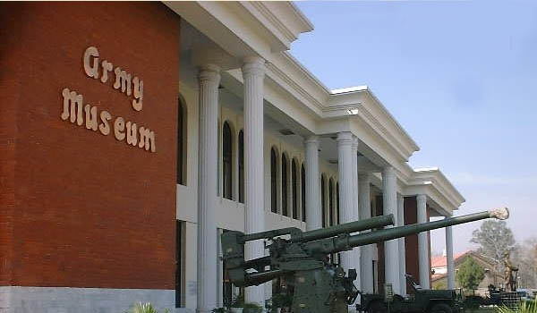 orgsize_19Rawalpindi%20Army%20Museum.jpg