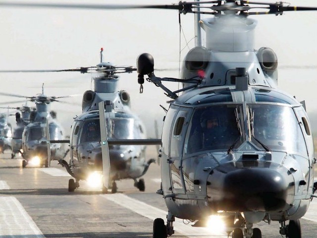 Navy-640x480.jpg