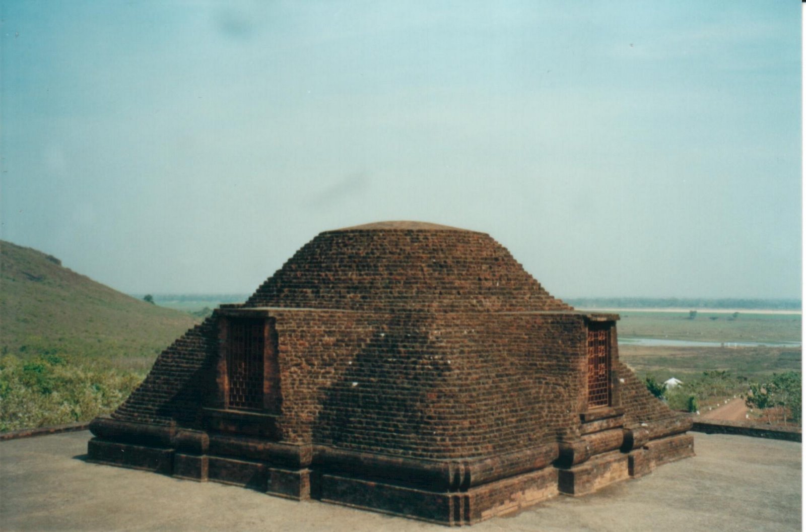 Orissa+Udaygiri+Stupa.JPG