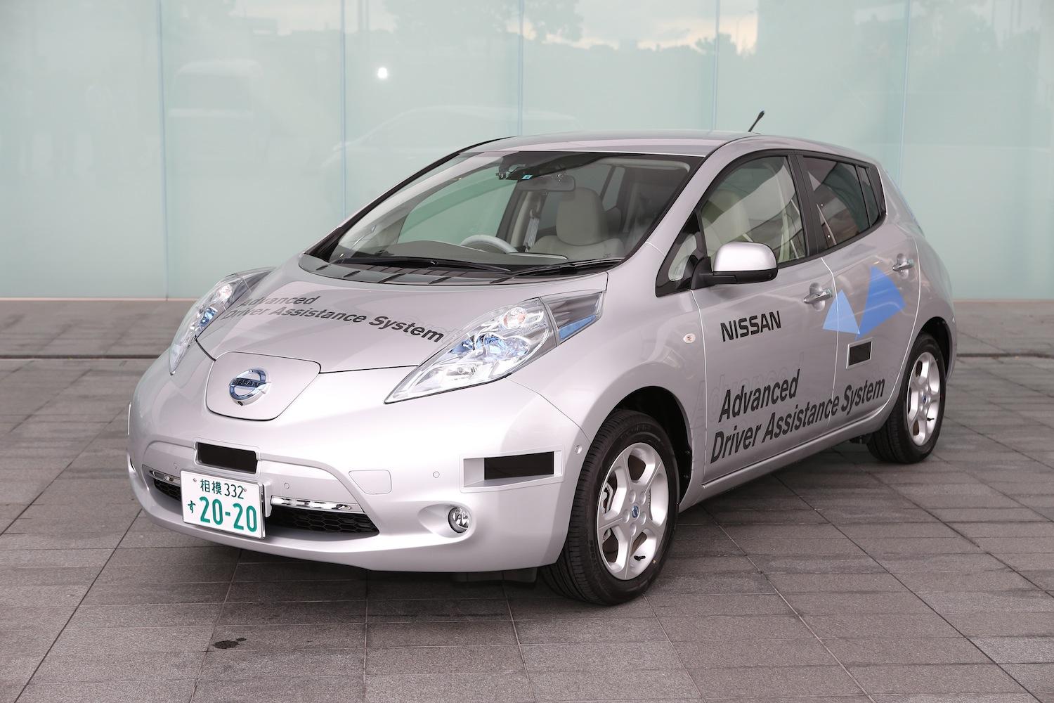 Nissan-autonotmous-LEAF.jpg