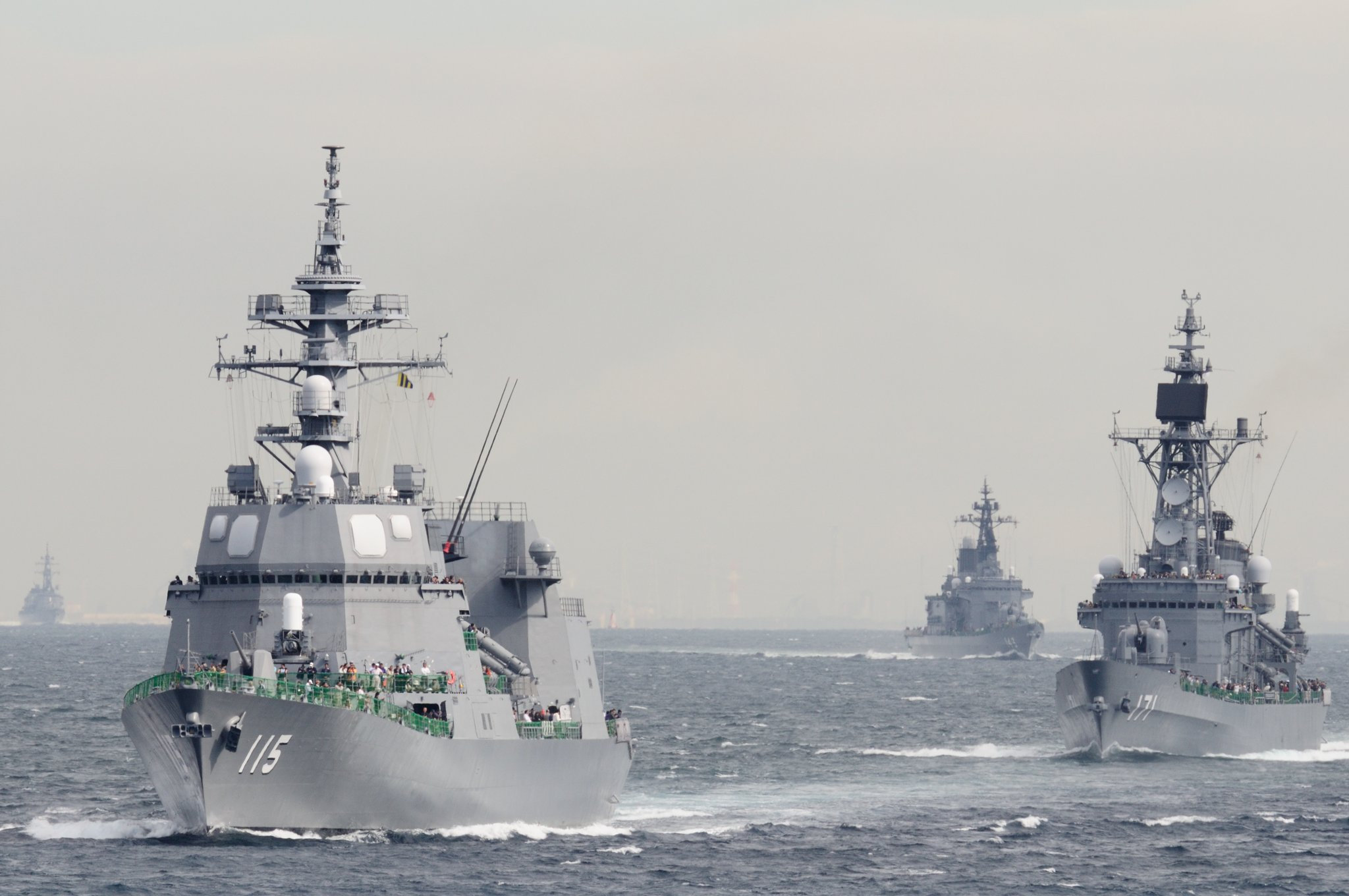 JMSDF-Fleet-Review-2012-3.jpg