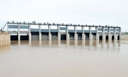 Water flows continue into Indus River to keep Mancchar Lake level at safe limit