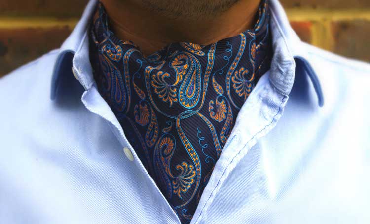 Cravat-5.jpg