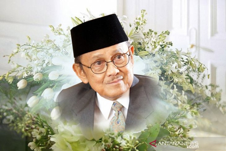 bj-habibie.jpg