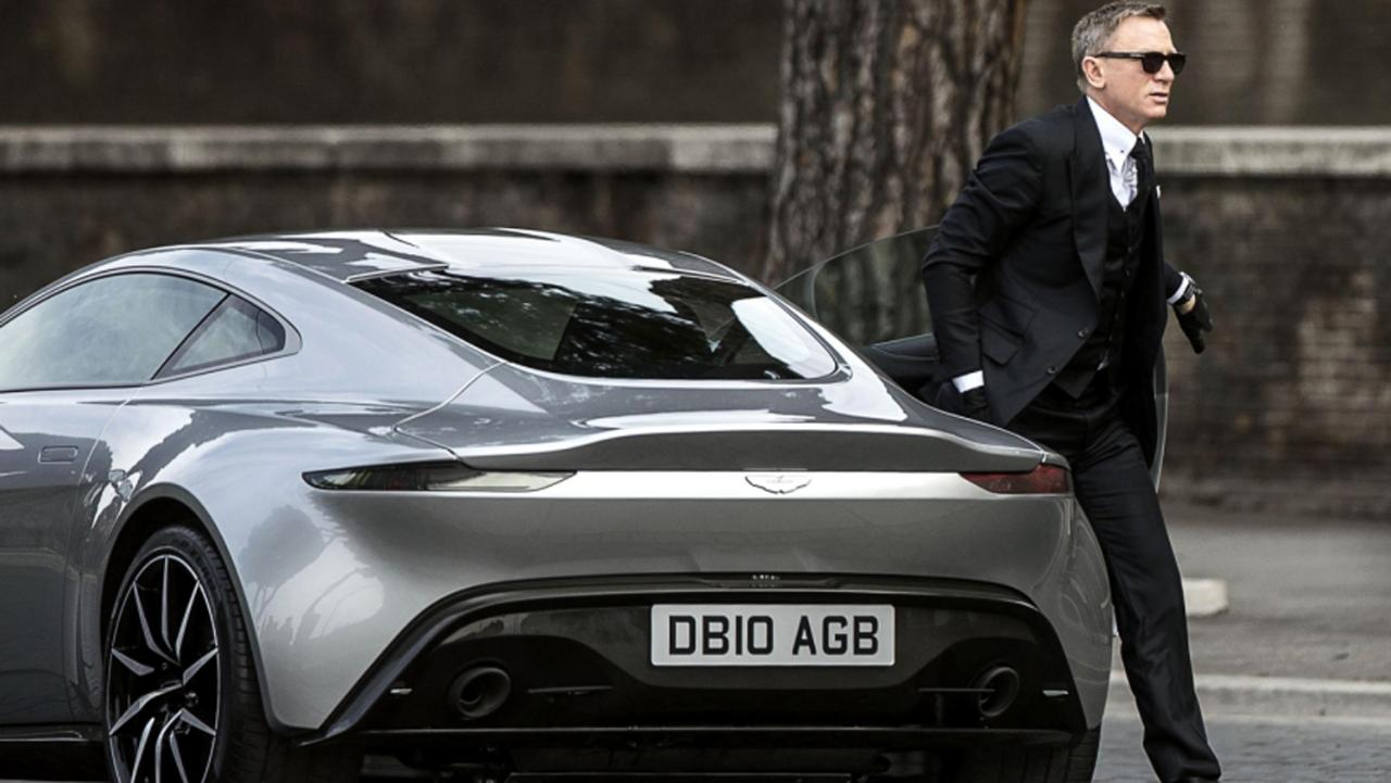 bond-aston-xlarge.jpg