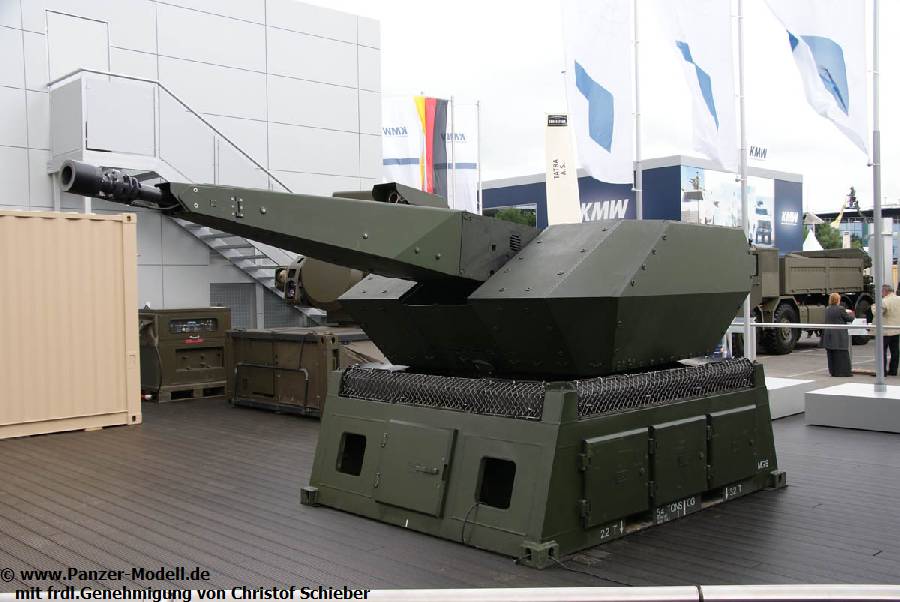 eurosatory10_37g.jpg