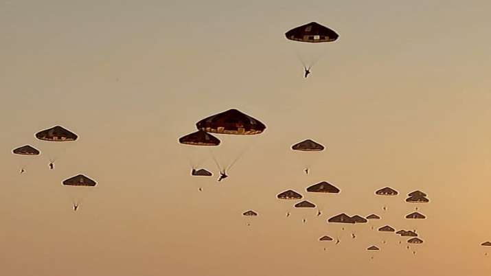 India Tv - The Shatrujeet Brigade conducted an airborne insertion along the Northern Borders in Eastern Ladakh to validate its rapid response capabilities