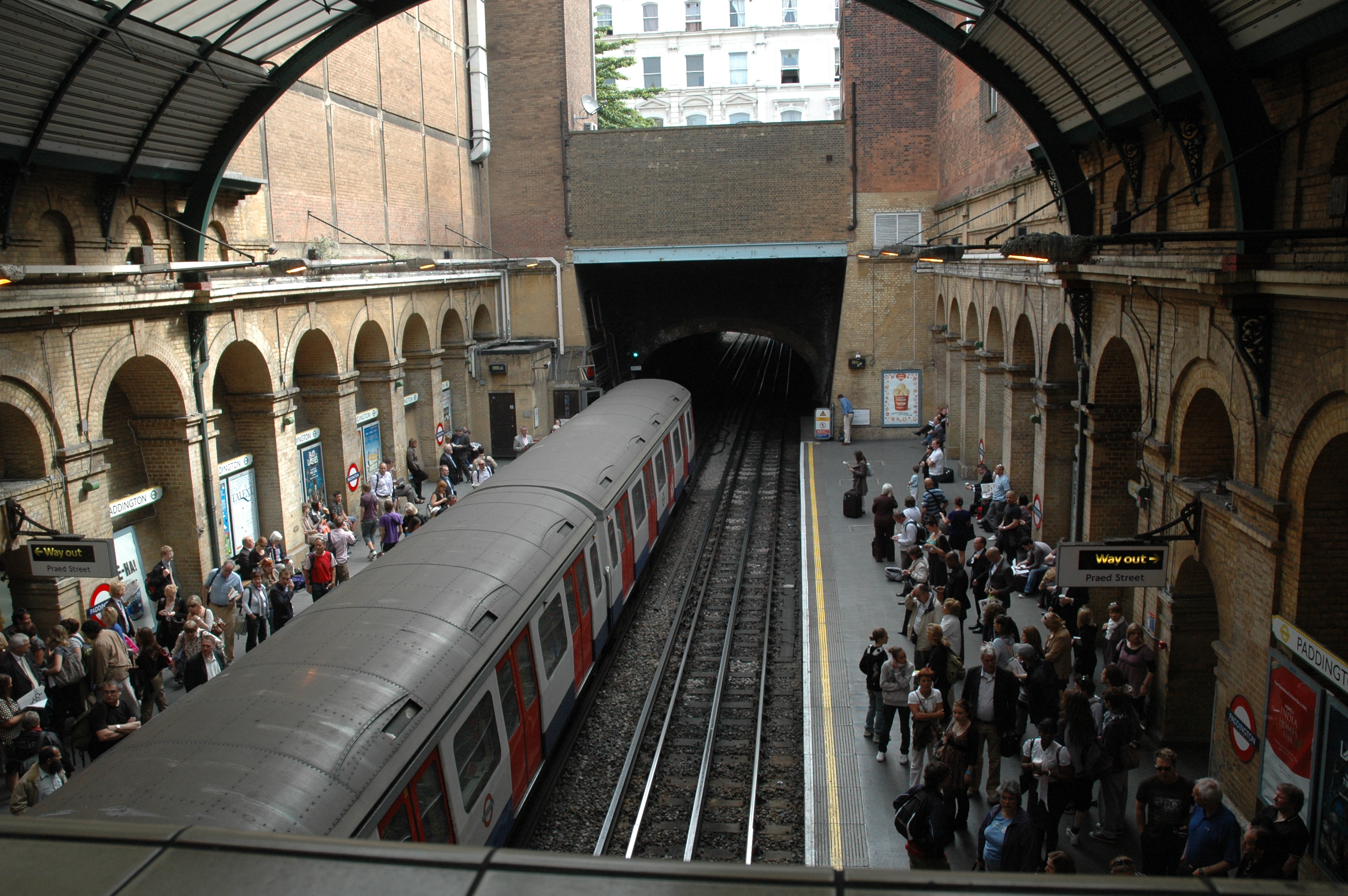 Paddington_station.JPG