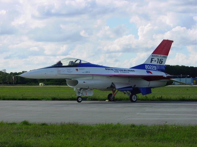 F-16_first_netherlands.jpg