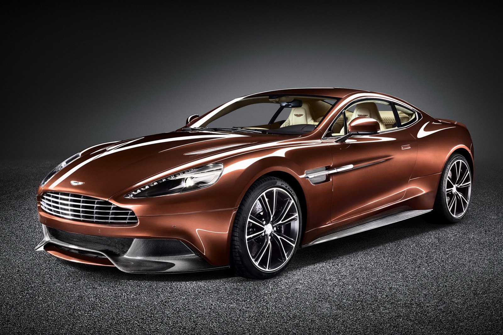 ASTONMARTINVanquish-4694_1.jpg