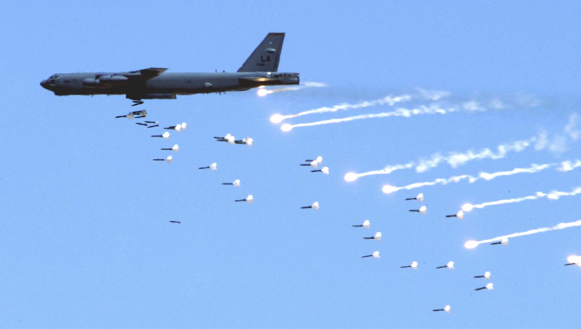 B-52_Stratofortress.jpg