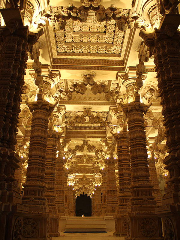 13_Kolkata_mandir_f.jpg